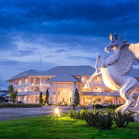 Hotel White House Tak Zewnętrze zdjęcie
